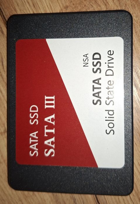 Ssd диск накопичувач