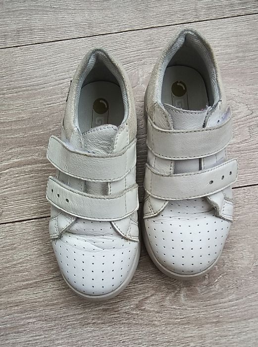 Шкіряні кросівки 18.5 см