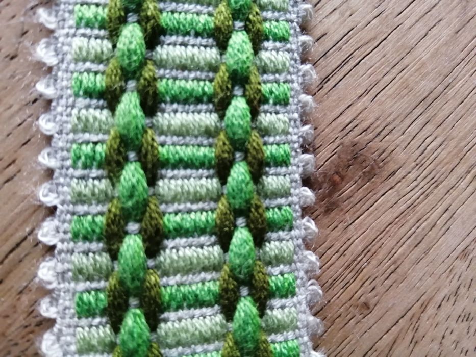 Fita galão de seda beje e verde novo artesanato e dyi