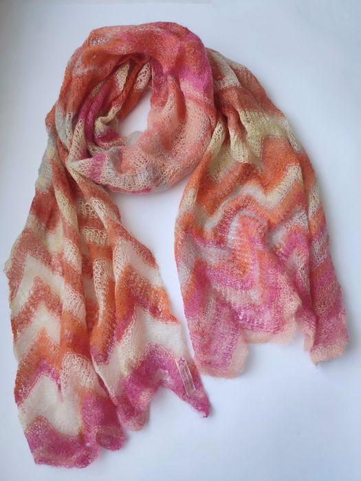 Подарок Мохеровий шерстяной шарф палантин ,паутинка, Reves de laine