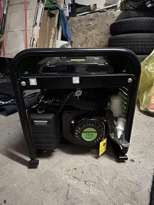 Agregat prądotworczy 9800 W nowy