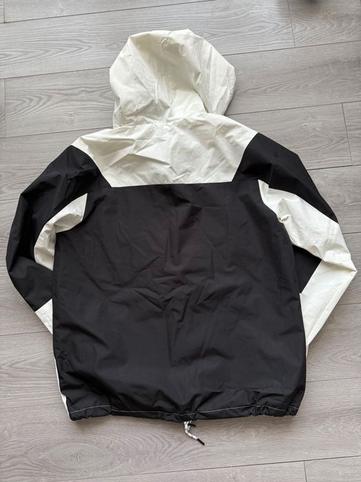 Ветровка Pull&Bear, разм. М