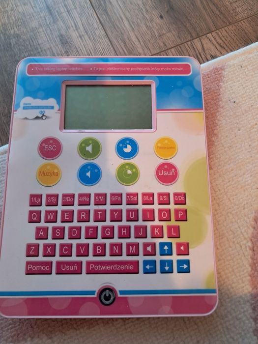 Książeczki, laptop interaktywny, gry