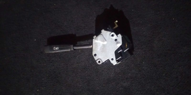 Manete Das Luzes Renault 9 (L42_)