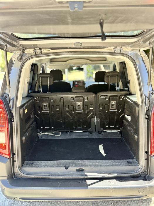 Citroen Berlingo | 5 Lugares | Desde 290€/mês