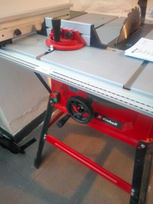 Serra elétrica Einhell TC-TS 2025/2 U 5000 RPM