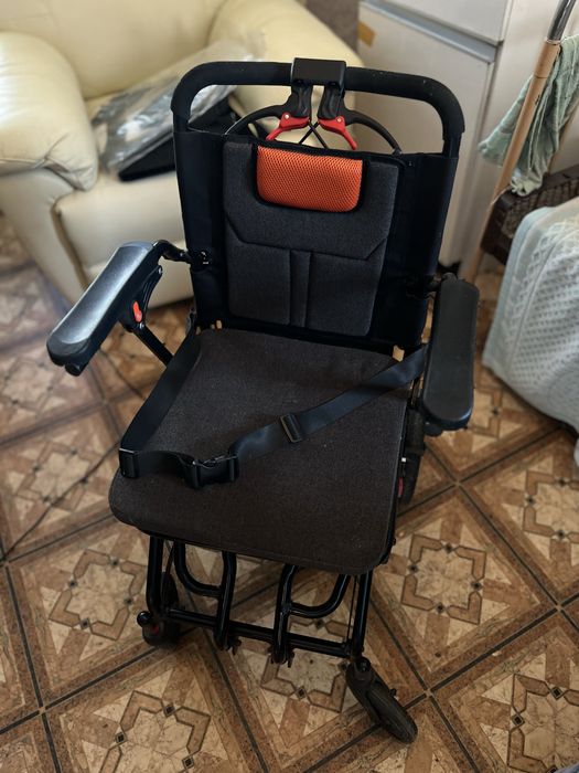 Инвалидная коляска