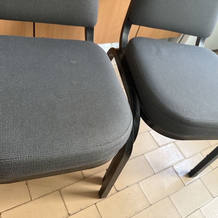 Mesa de vidro com 6 cadeiras