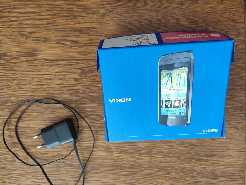 Telefon komórkowy Nokia C5 do naprawy