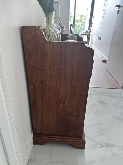Vende-se movel antigo