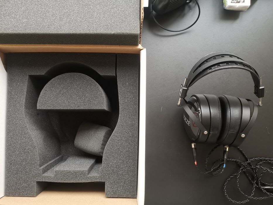 Headphones Audeze LCD-XC