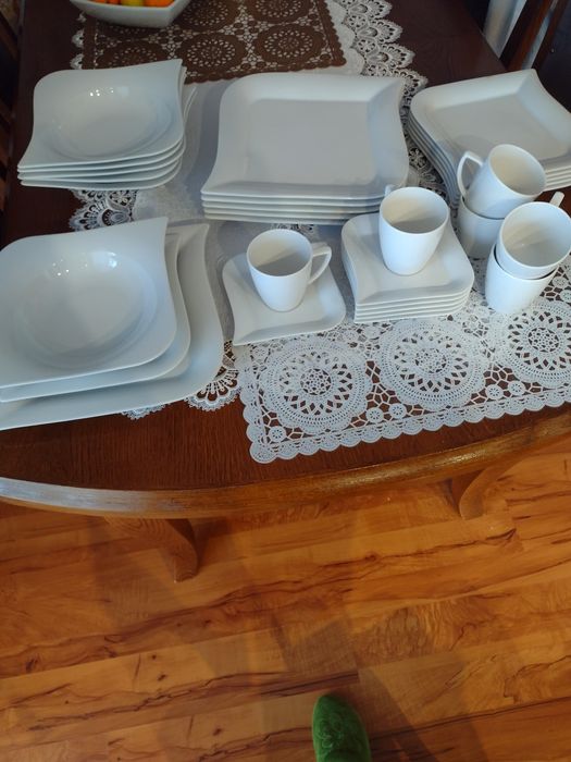 Zestaw 6 osbowy obiadowo kawowy