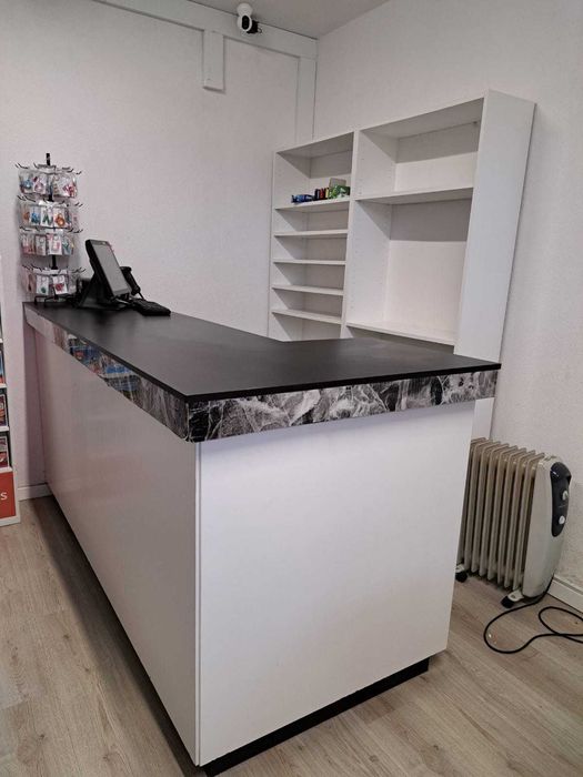 Balcão de Atendimento Profissional c/ Tampo de Vidro (Negociável)