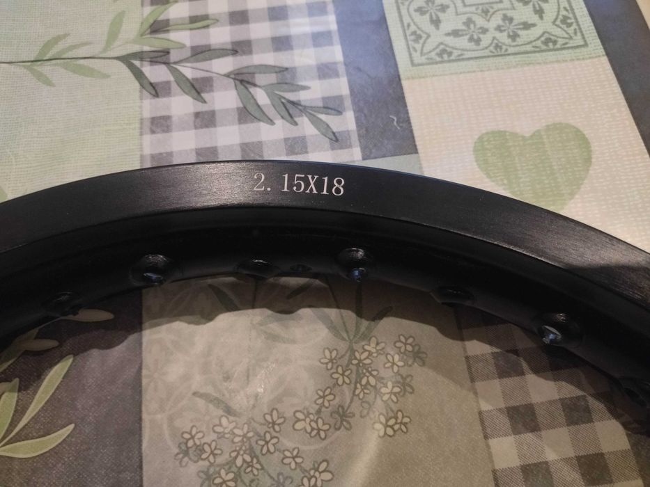 Обод 2.15  R18 алюминиевый