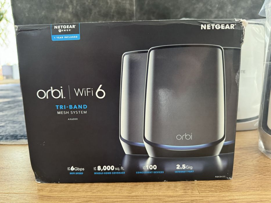 Sistema Mesh NETGEAR Orbi RBK853 AX6000