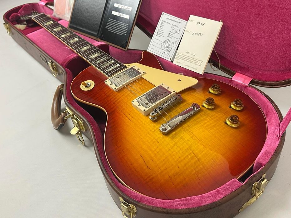 Gibson Custom Shop 1959 "70th anniversary Les Paul" Washed Cherry (2022, mint, 6190$)