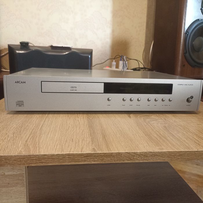 Проигрыватель Arcam CD 73