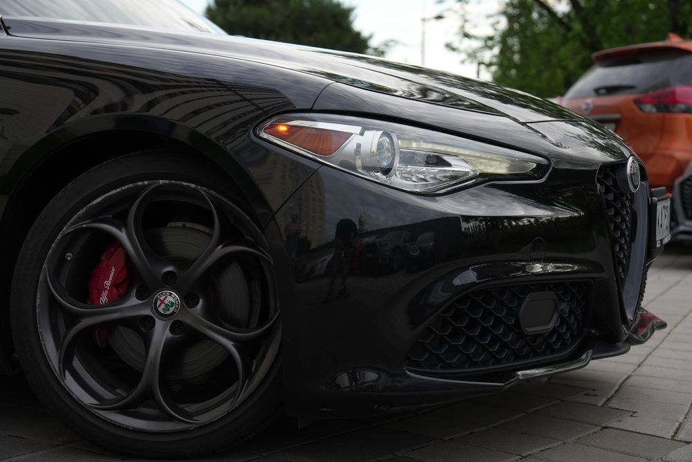 Alfa Romeo Giulia 2017 VIN ZARFAEEN6J7563965 фото оголошення 3 з 24