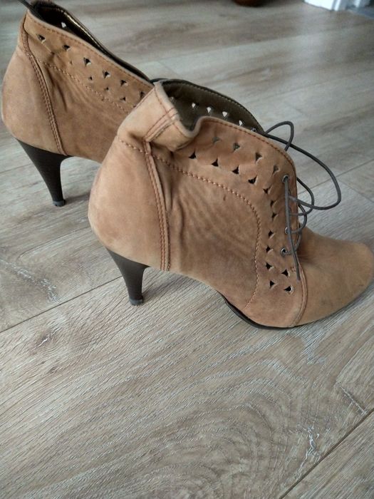 Sprzedam buty skórzane