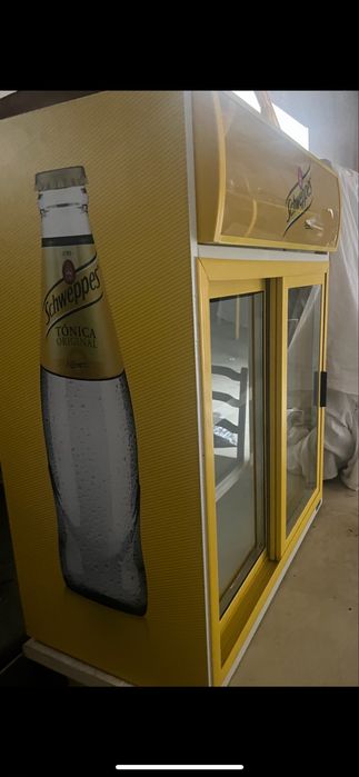 2 vitrinas frigorificas rigorasamente novas