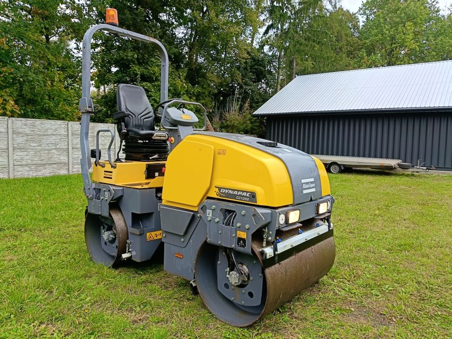 Walec drogowy Dynapac CC 1200