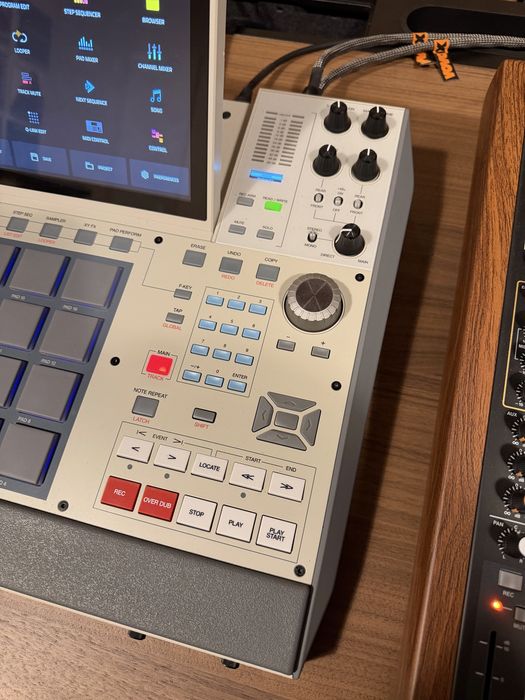 Akai MPC X Special Edition