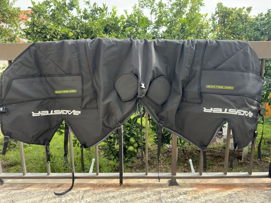 Tapa pernas bagster, como novo