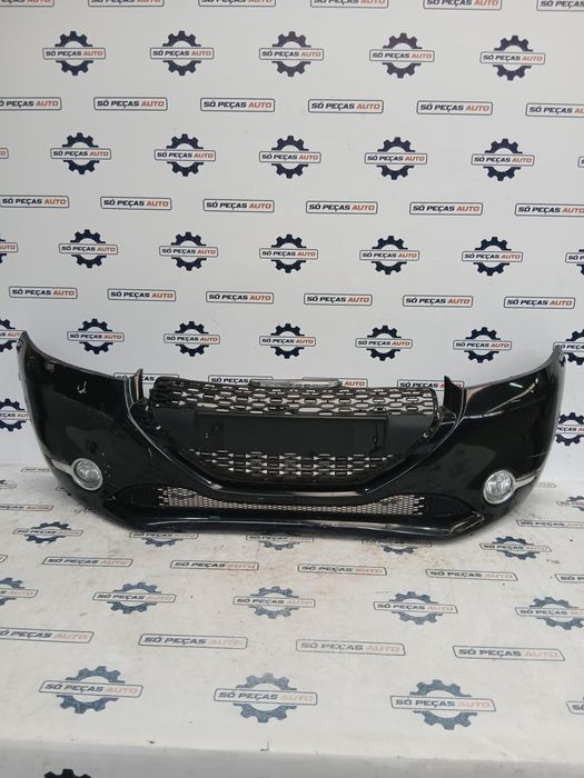 PARA CHOQUES FRENTE PRETA PEUGEOT 208 1.4HDI MK1 2012-2019 ANO: 2013