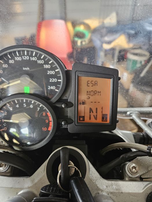 Sprzedam Bmw R 1200 r ESA