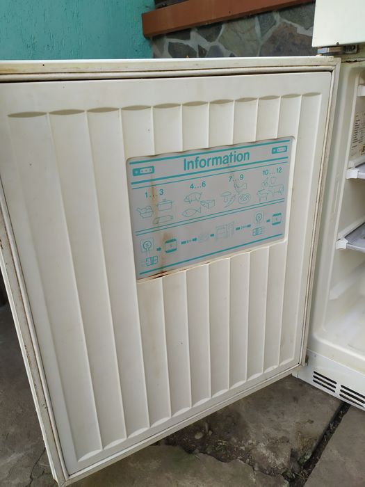 Морозильна камера морозилка  морозіловка