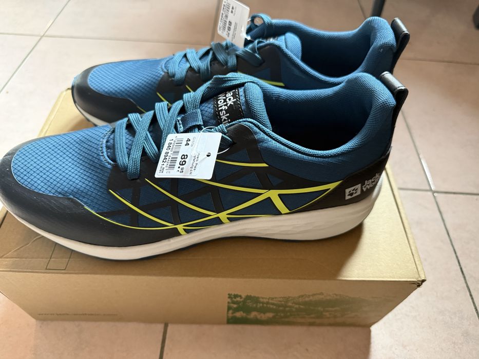 Lekkie Buty sportowe Jack  Wolfskim rozm . 44