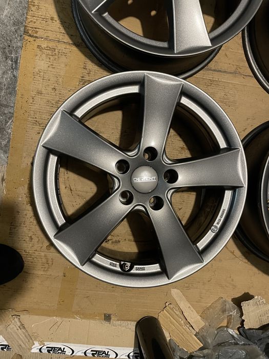Felgi 17'' Audi Skoda Seat VW Jak nowe 5x112 7x17 ET37