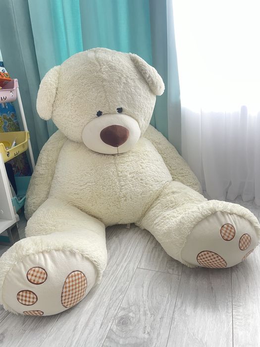 Ведмідь великий іграшка