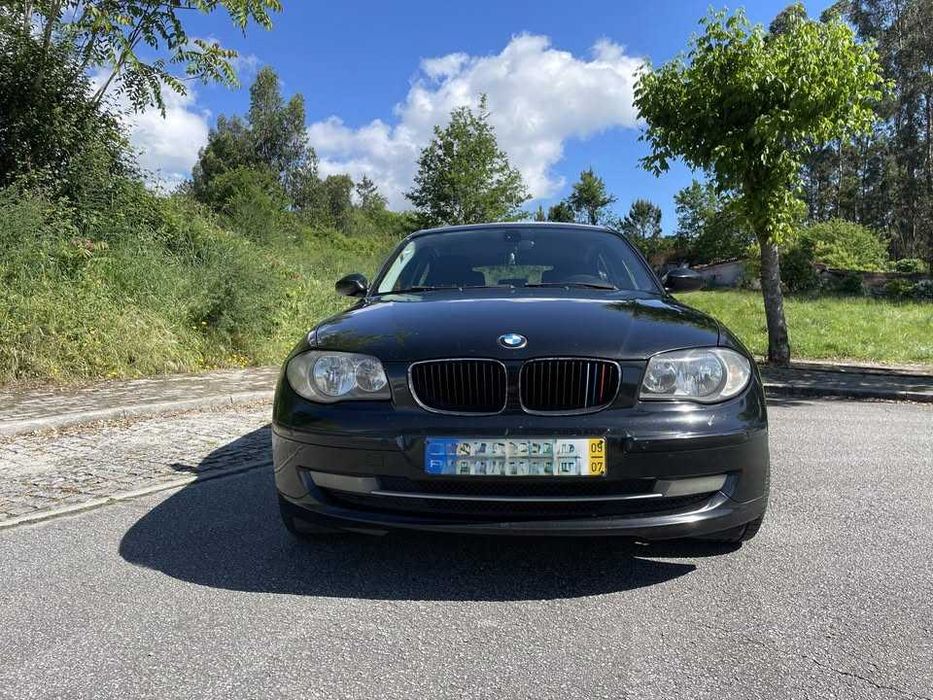 BMW 118d (2009) - Nacional - Muito Estimado