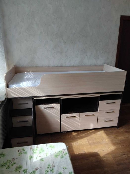 Продам підліткове ліжко