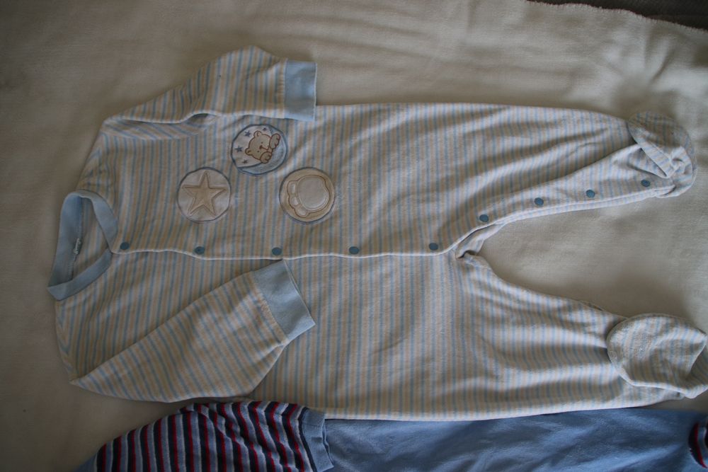 Babygrows 2/3 anos da Pré-natal. Preço do conjunto. Portes incluídos