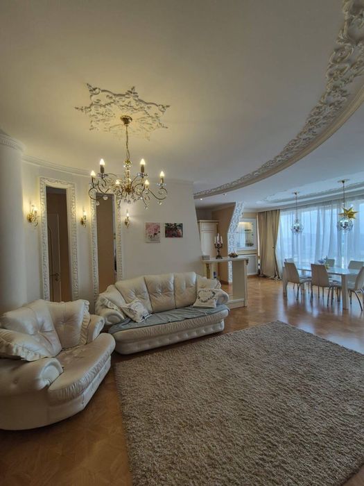 4к! Новострой! 1150 дол кв м с мебелью! Центр Успенская площадь! Паркинг подземный