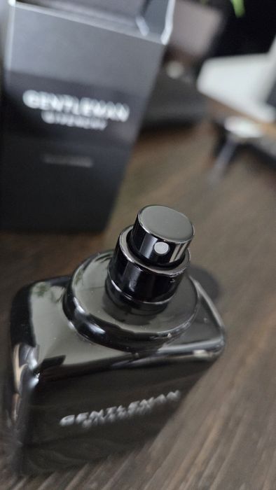 Givenchy Gentleman woda perfumowana