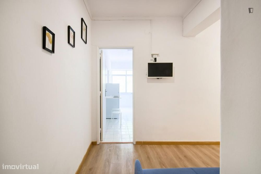 Quarto - localizado em Benfica Lisbon