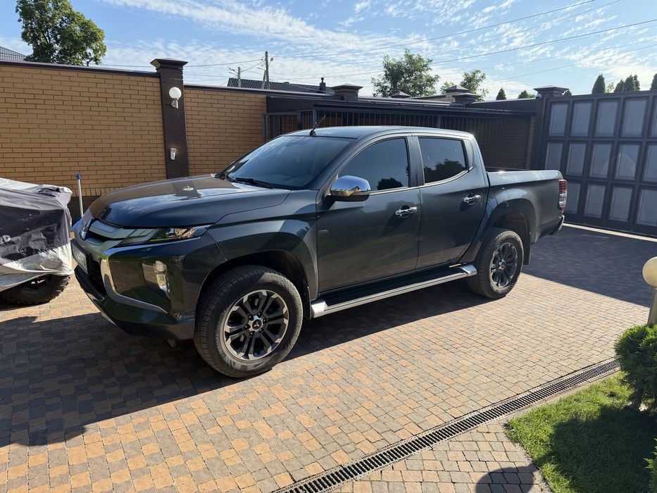 Продам Mitsubishi L200