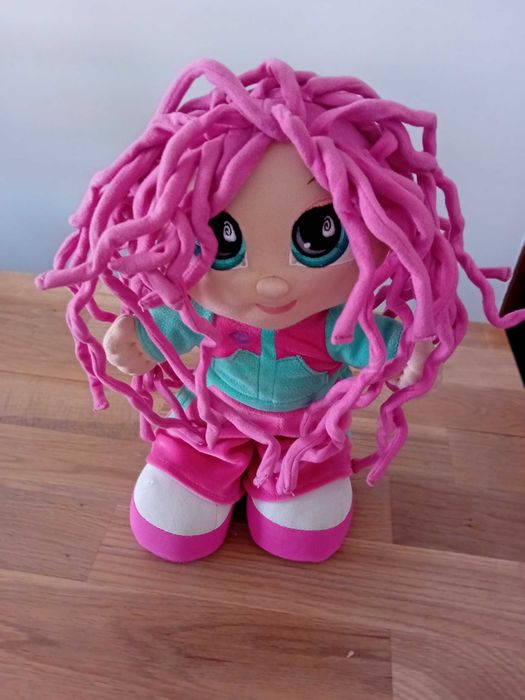 Boneca com Cabelo Rosa para Fazer Penteados