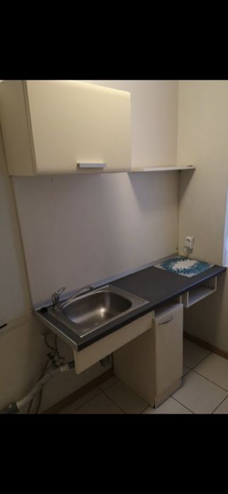 Meble mały aneks kuchenny garaż pralnia