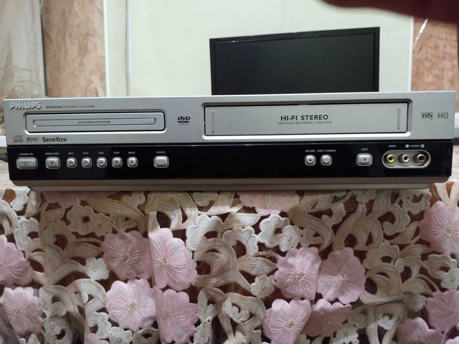 Видемагнитофон philips hi fi