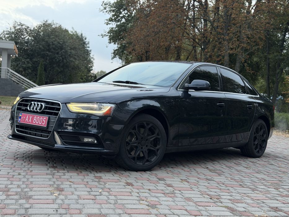 Продам Audi a4b8