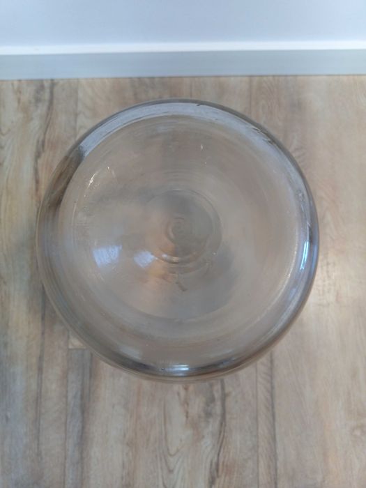 Gąsior na wino / SPRAWNY / 16 LITRÓW / balon / dymion /DARMOWA DOSTAWA