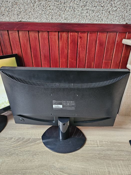 Monitor Fujitsu 20" L20T-3 Led