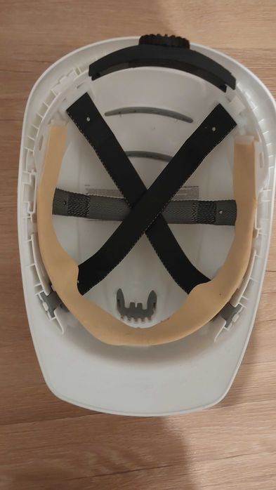 Kask ochronny UVEX