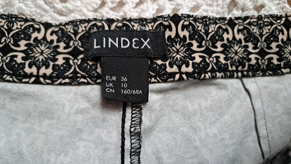 Eleganckie spodnie Lindex S