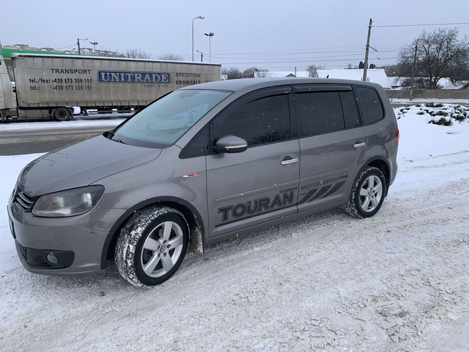 Продам  надійний автомобіль