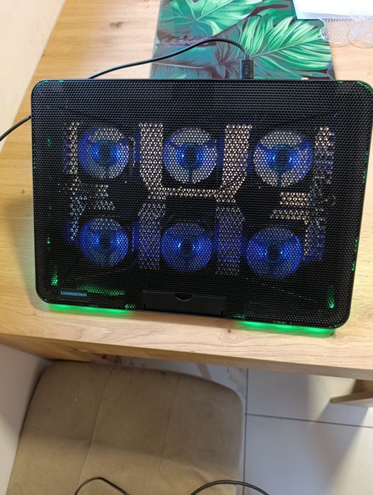 Wentylator pod laptopa